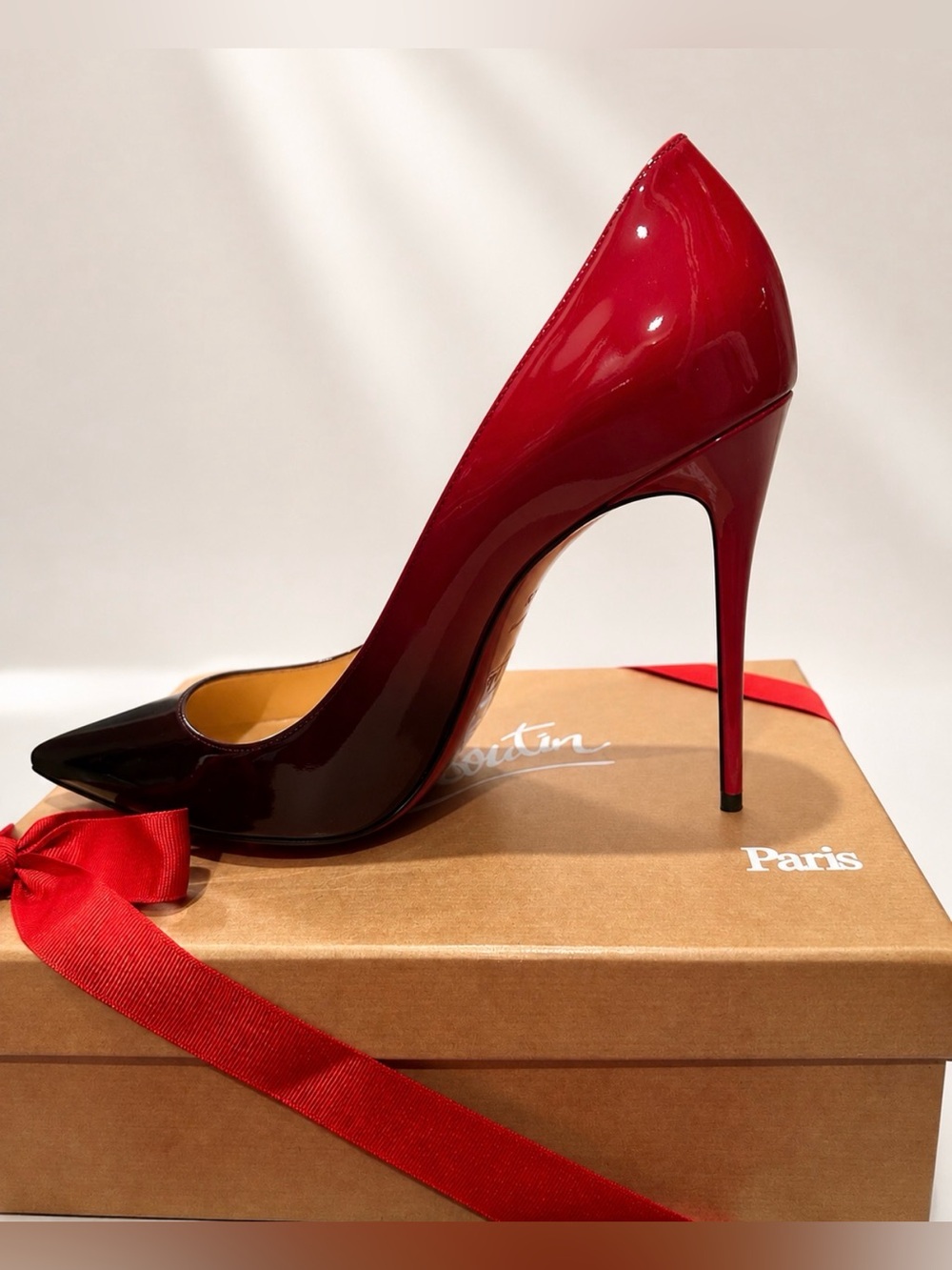 Christian Louboutin Kate 100 Dégradé Patent Leather Pumps Black Red 42.5